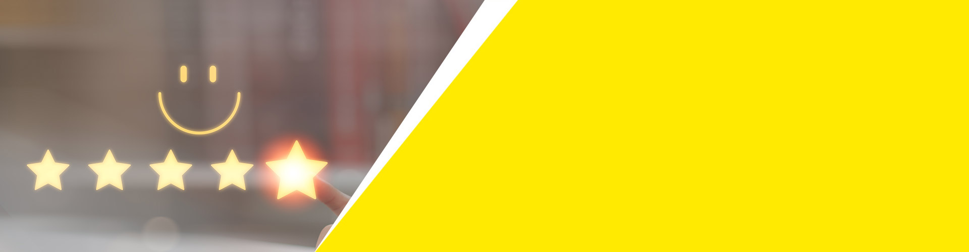 Évaluation cinq étoiles avec un smiley souriant